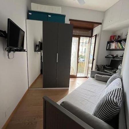 A Casa Di Ida-Appartamento Vista Mare Неаполь Экстерьер фото